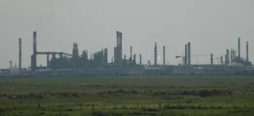 Donges : fuite de pétrole à la raffinerie