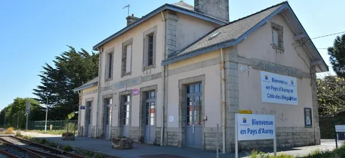 Les gares SNCF de l'Ouest se réinventent : reportage à Carnac